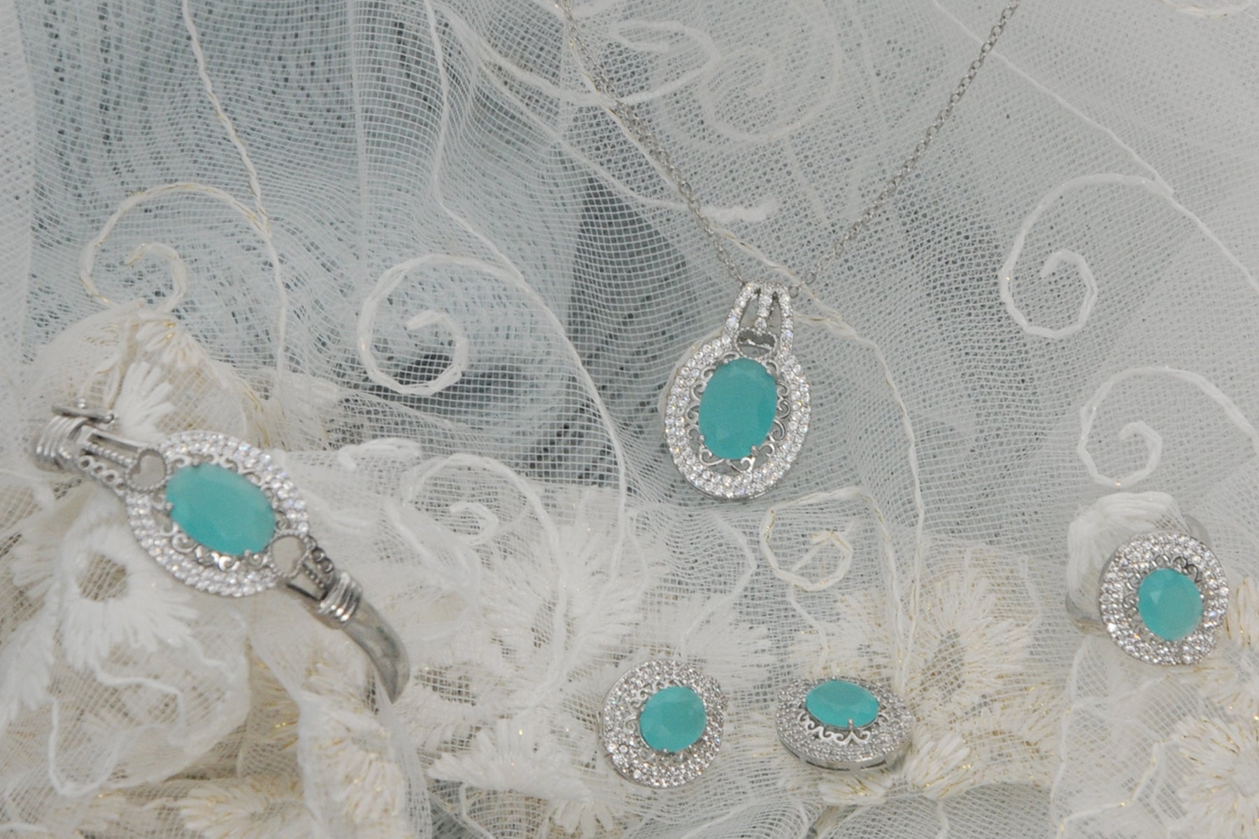 4-Piece Feroza & Zircon Jewelry Set in Silver Tone