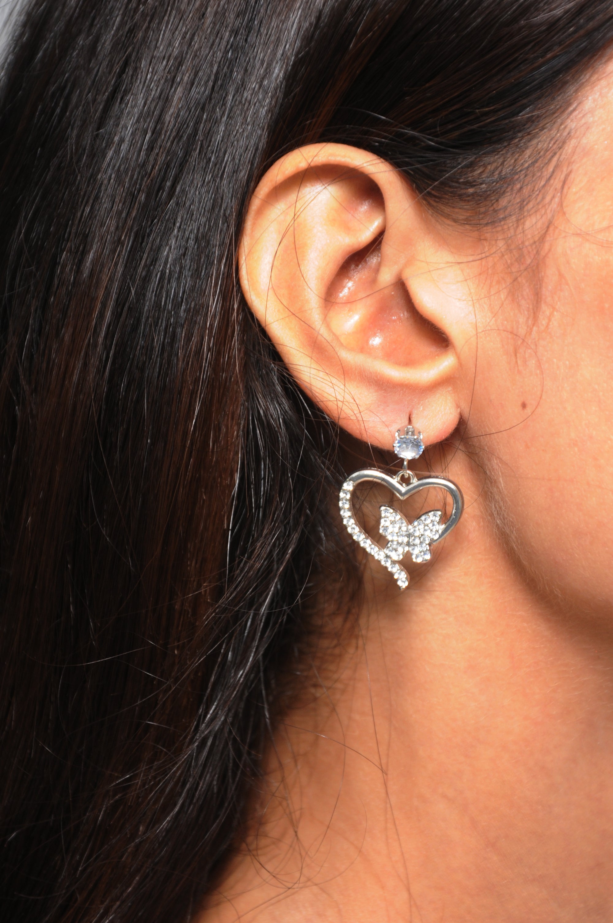 Zircon Heart & Butterfly Necklace & Earrings Set - Silver Tone